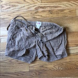 Tan cotton 3” shorts